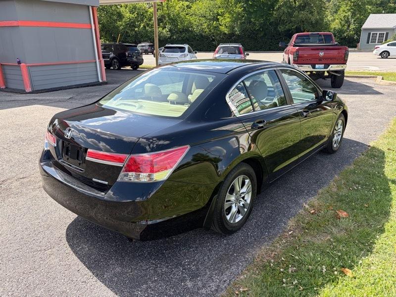 Honda Accord SE Sedan AT 2011