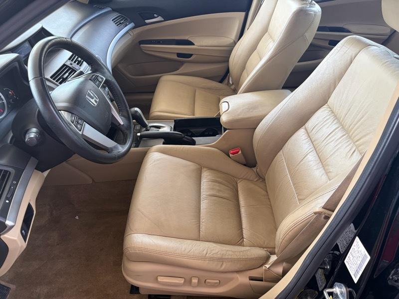 Honda Accord SE Sedan AT 2011