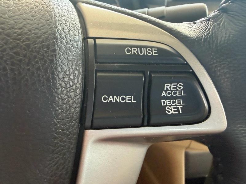 Honda Accord SE Sedan AT 2011