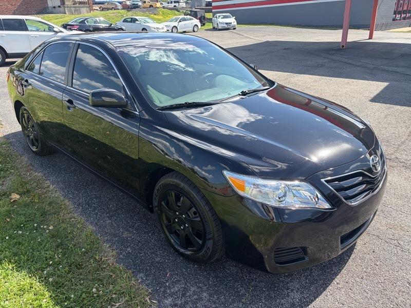 Toyota Camry LE 4D Sedan 2010