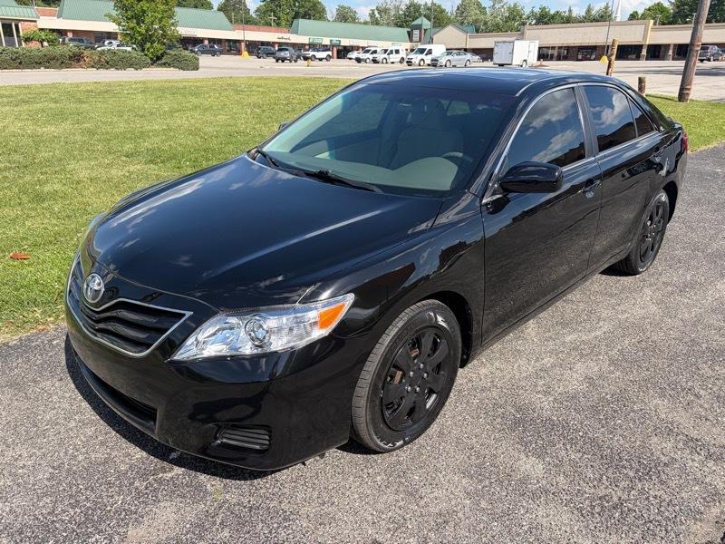 Toyota Camry LE 4D Sedan 2010