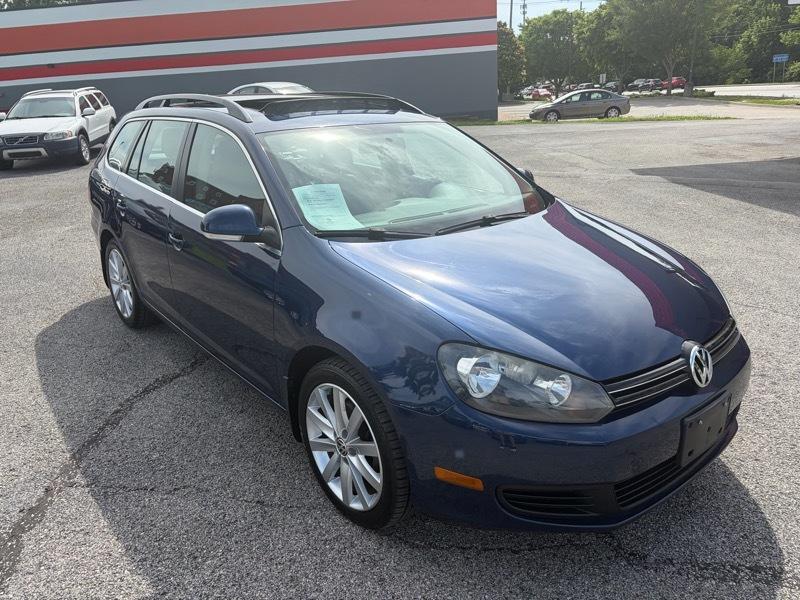 2012 Volkswagen Jetta SportWagen 2.5L SE PZEV