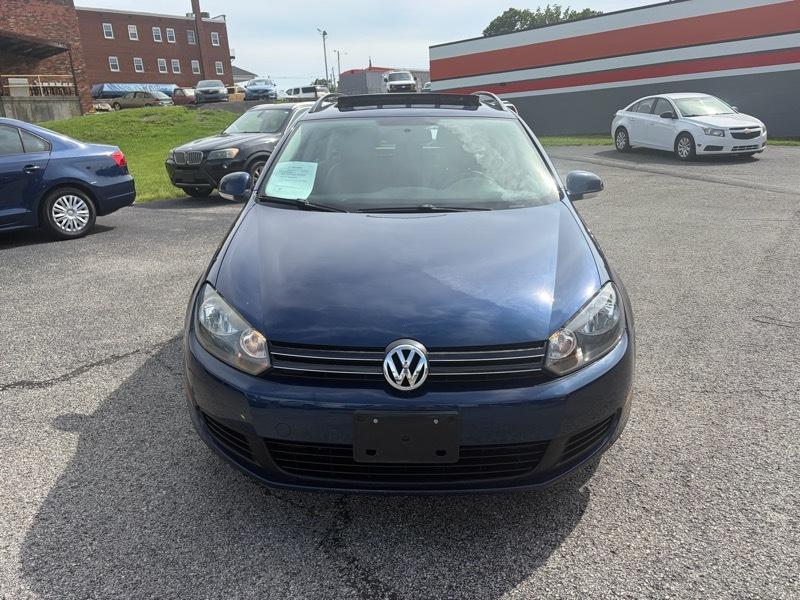 Volkswagen Jetta SportWagen 2.5L SE PZEV 2012