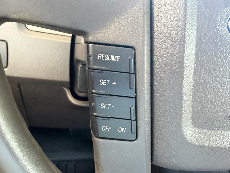 Ford F-150 XLT SuperCab 6.5-ft. Bed 4WD 2010