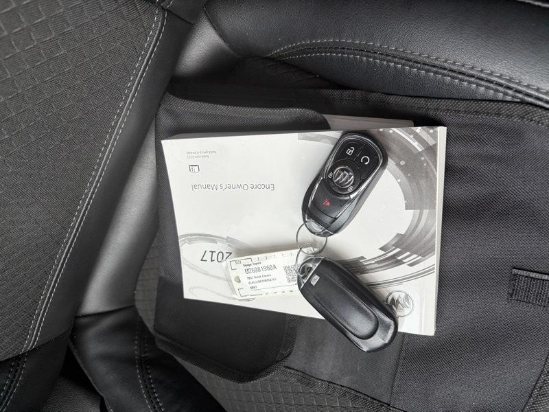 Buick Encore Sport Touring FWD 2017