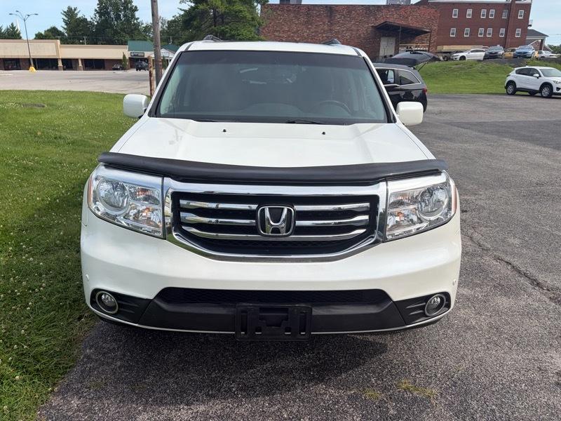 Honda Pilot Touring 4WD 5-Spd AT with DVD 2014