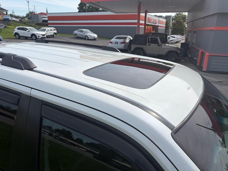 Honda Pilot Touring 4WD 5-Spd AT with DVD 2014