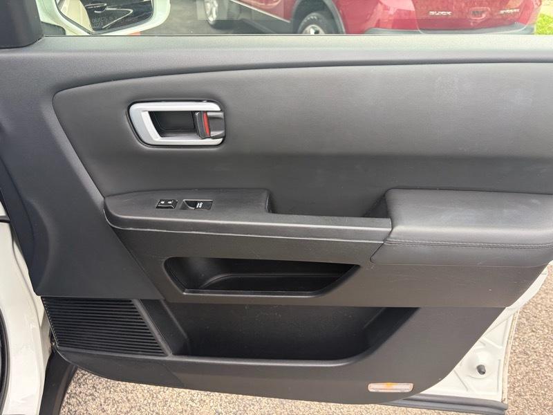 Honda Pilot Touring 4WD 5-Spd AT with DVD 2014
