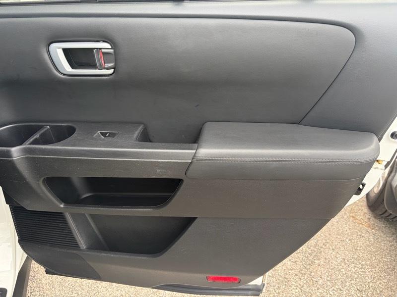 Honda Pilot Touring 4WD 5-Spd AT with DVD 2014