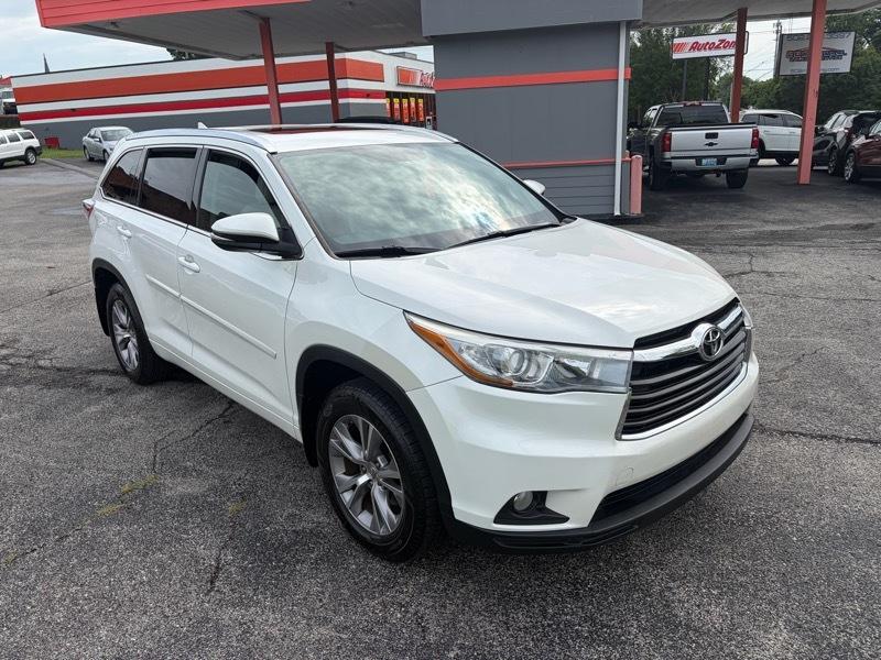 2015 Toyota Highlander XLE AWD V6