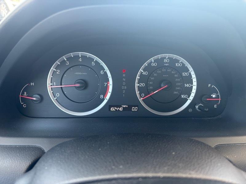 Honda Accord LX sedan AT 2012
