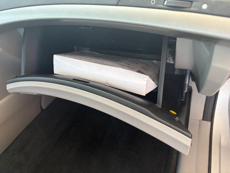 Honda Accord LX sedan AT 2012