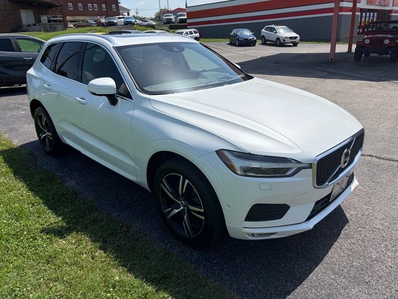 2018 Volvo XC60 T6 Momentum AWD