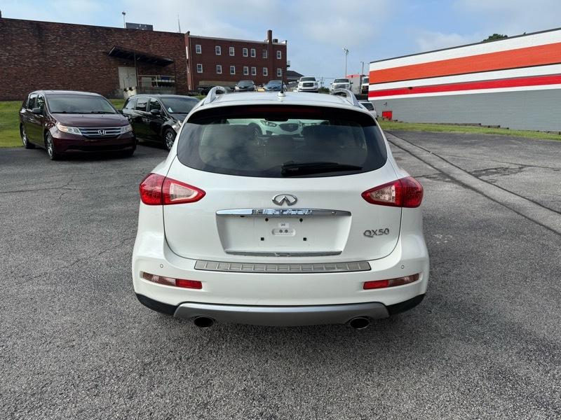 Infiniti QX50 Base AWD 2016