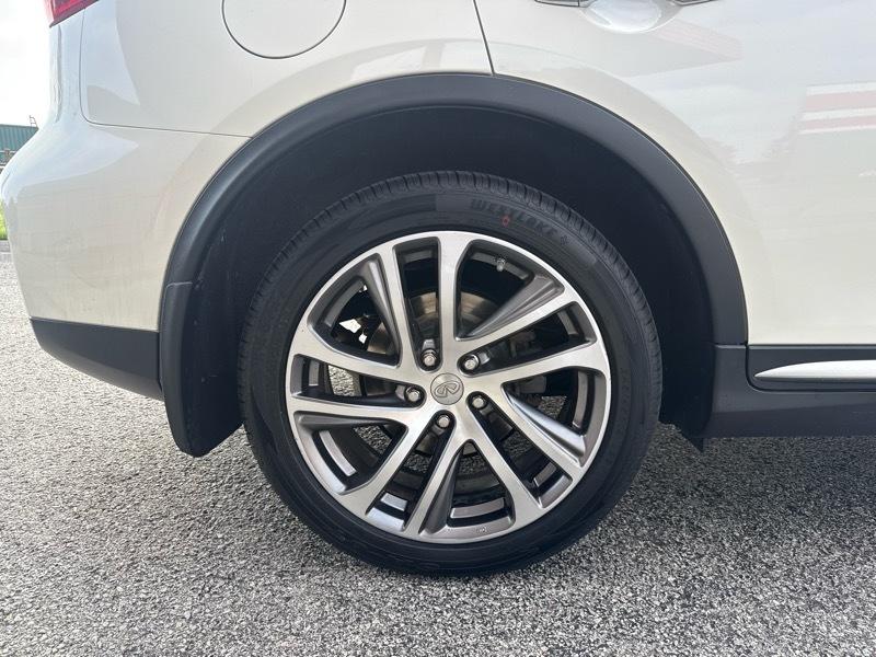 Infiniti QX50 Base AWD 2016