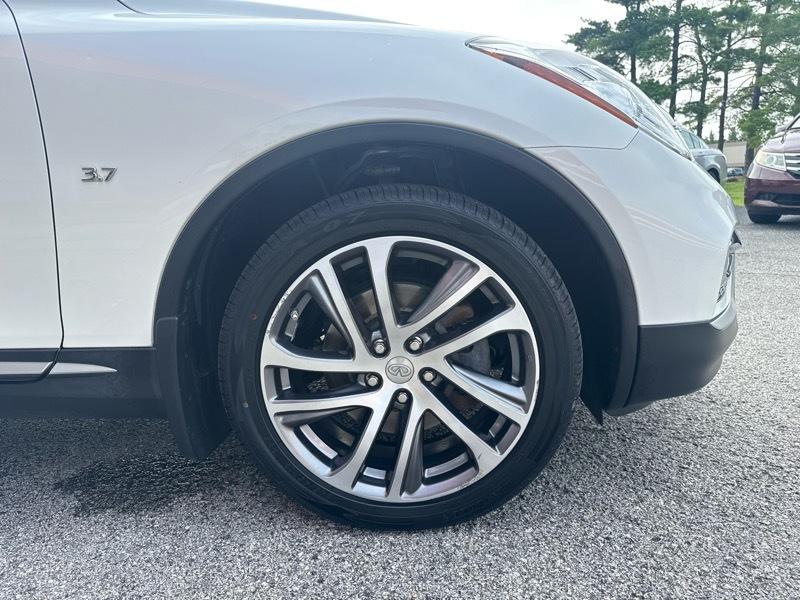 Infiniti QX50 Base AWD 2016