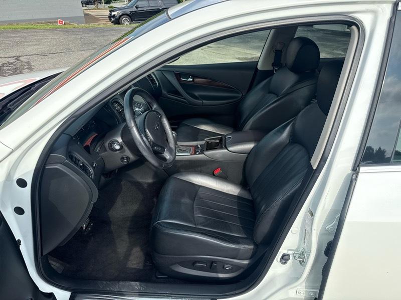 Infiniti QX50 Base AWD 2016