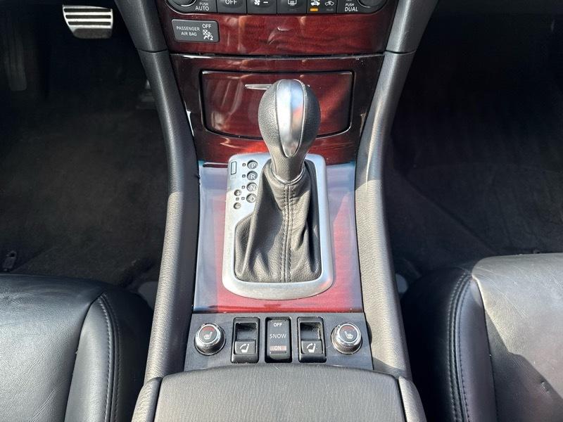 Infiniti QX50 Base AWD 2016