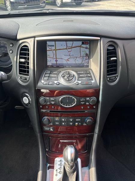 Infiniti QX50 Base AWD 2016
