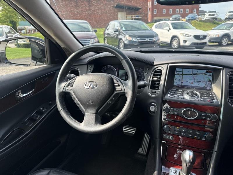 Infiniti QX50 Base AWD 2016