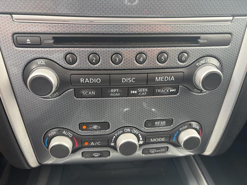 Nissan Pathfinder Platinum 4WD 2017