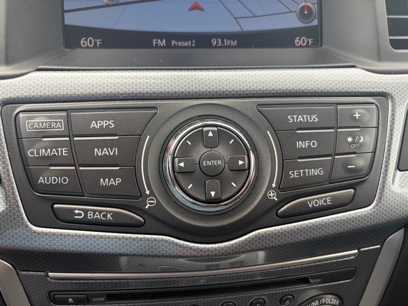 Nissan Pathfinder Platinum 4WD 2017