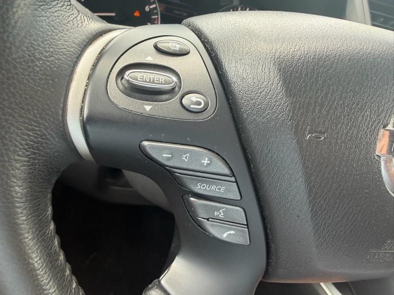 Nissan Pathfinder Platinum 4WD 2017