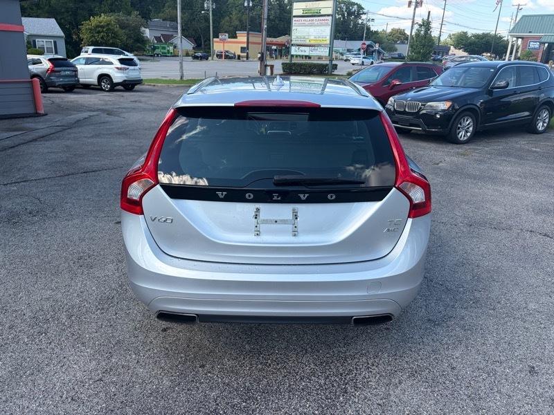 2015 Volvo V60 Premier - Photo 6