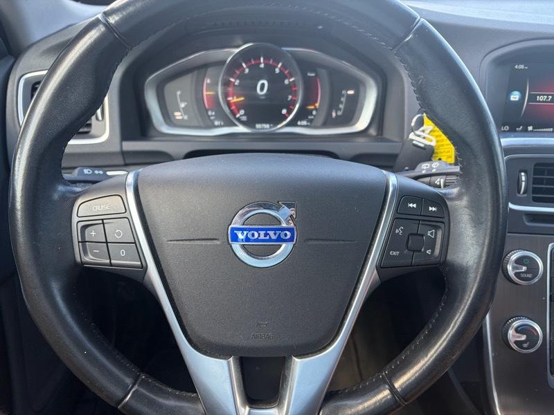 2015 Volvo V60 Premier - Photo 17
