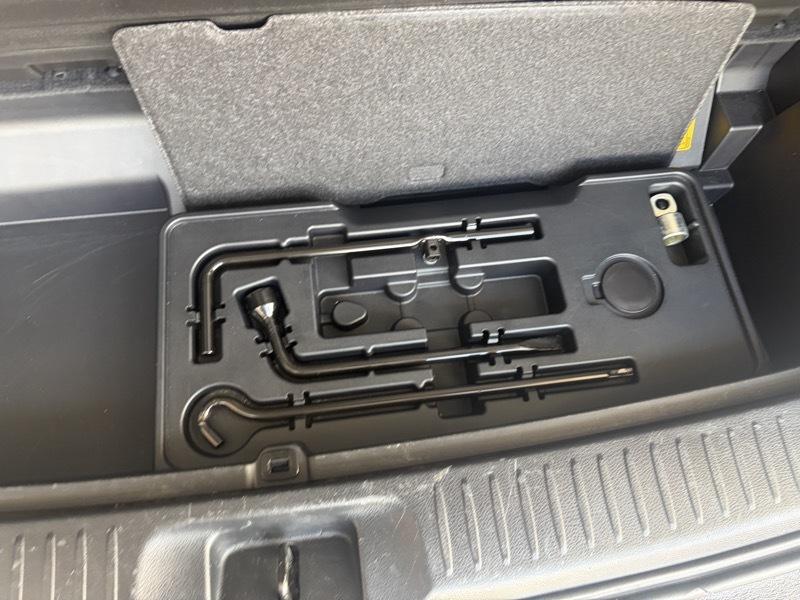 Toyota Highlander Limited FWD V6 2015