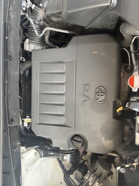 Toyota Highlander Limited FWD V6 2015