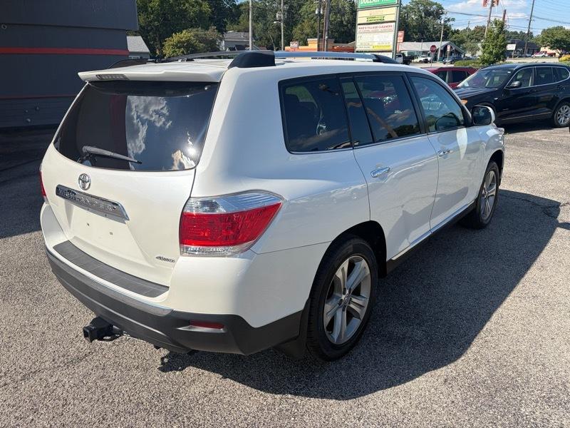 Toyota Highlander Limited 4WD 2013