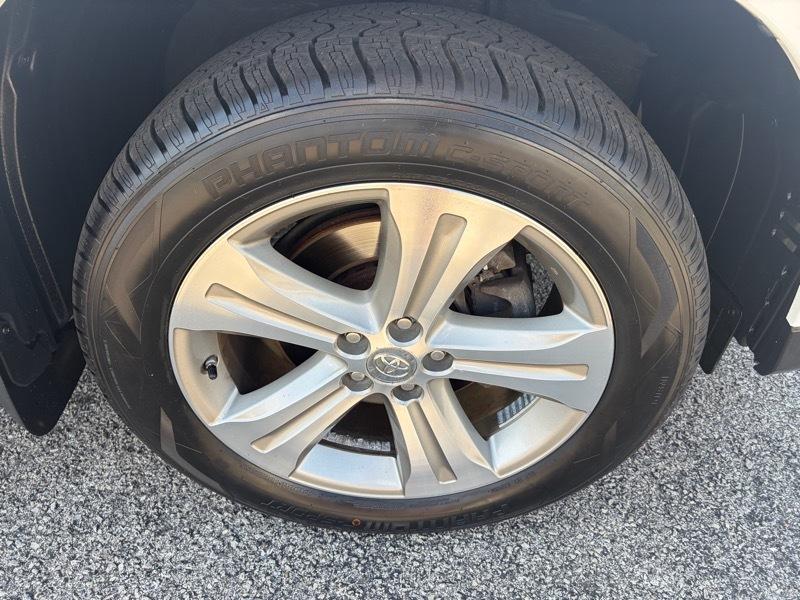 Toyota Highlander Limited 4WD 2013