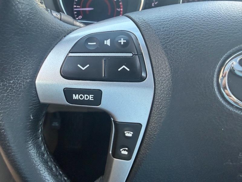 Toyota Highlander Limited 4WD 2013