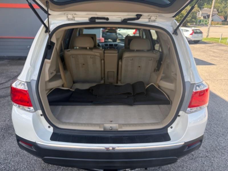 Toyota Highlander Limited 4WD 2013