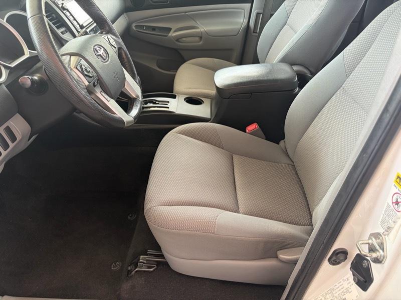 Toyota Tacoma PreRunner Access Cab I4 4AT 2WD 2014