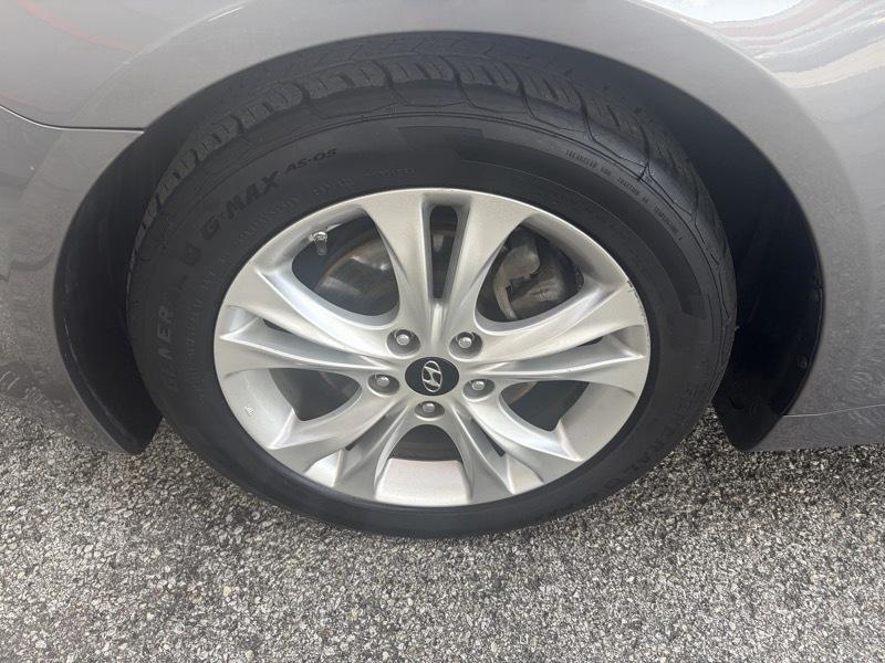 Hyundai Sonata Limited Auto 2011