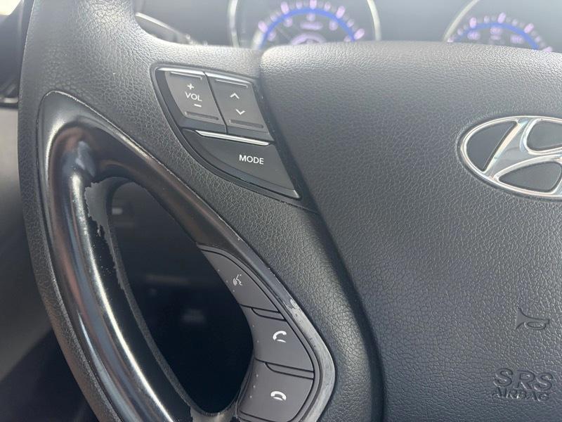 Hyundai Sonata Limited Auto 2011