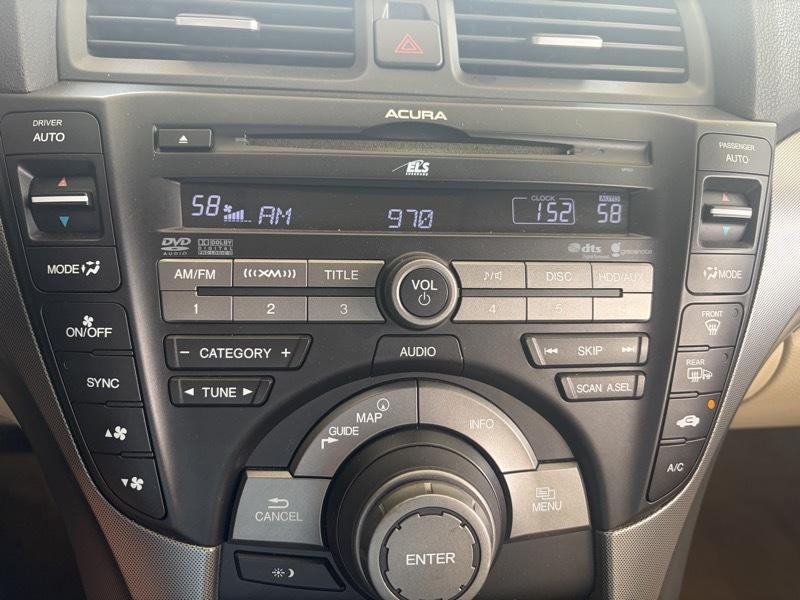 Acura TL 5-Speed AT with Tech Package 2010