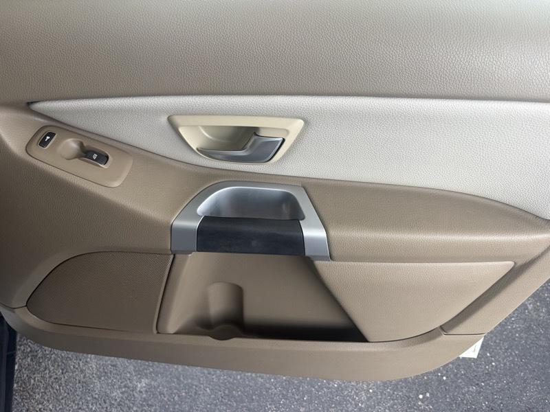 Volvo XC90 3.2 AWD 2011