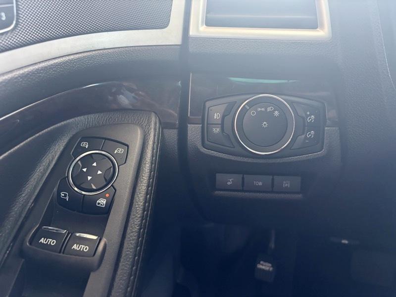 Ford Explorer Limited 4WD 2015