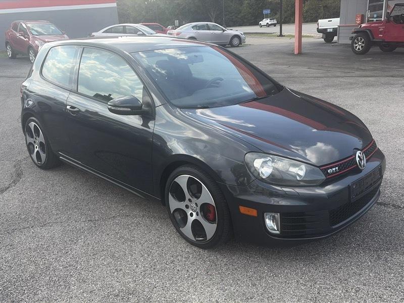 Volkswagen GTI 2-door 2013