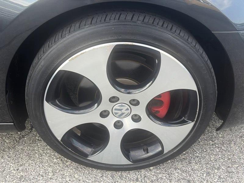Volkswagen GTI 2-door 2013