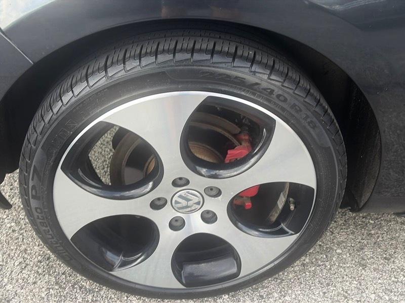 Volkswagen GTI 2-door 2013
