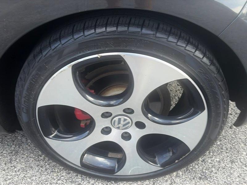 Volkswagen GTI 2-door 2013