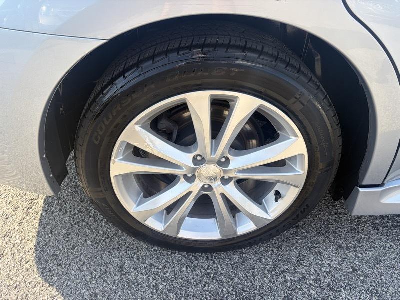 Subaru Legacy 2.5i Limited 2014