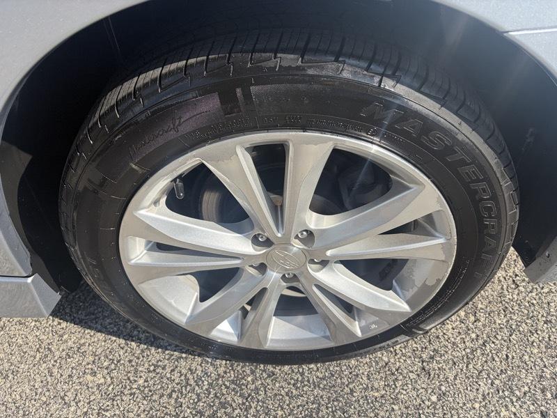 Subaru Legacy 2.5i Limited 2014