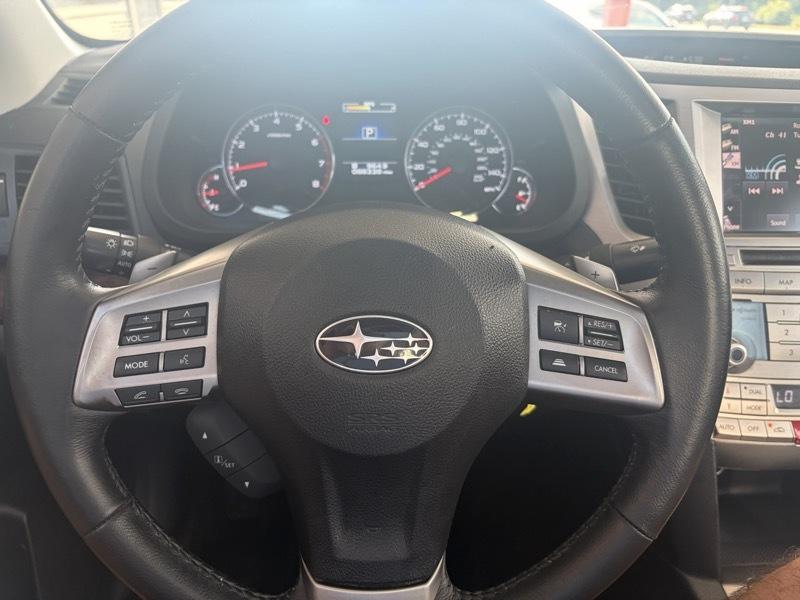 Subaru Legacy 2.5i Limited 2014
