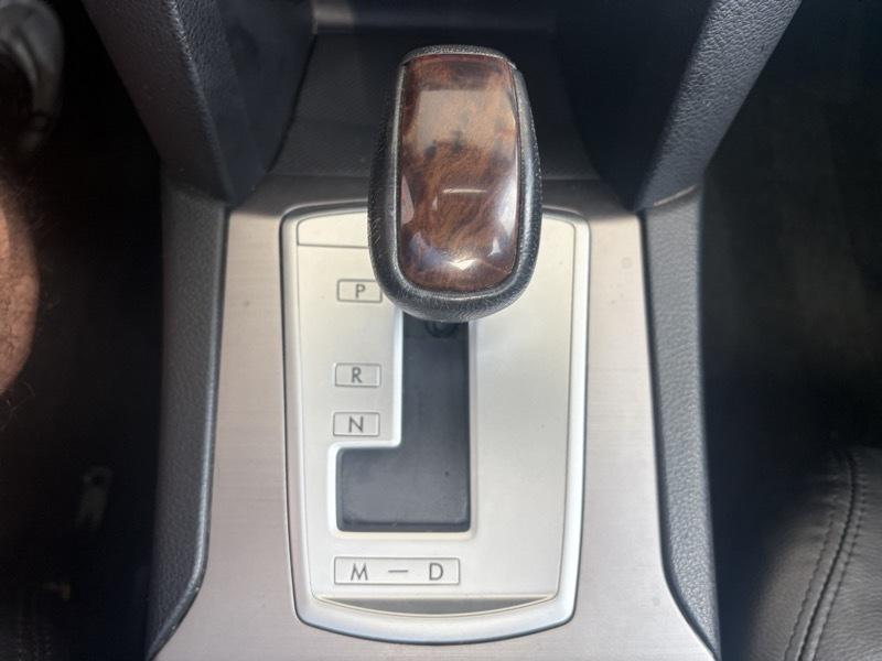 Subaru Legacy 2.5i Limited 2014