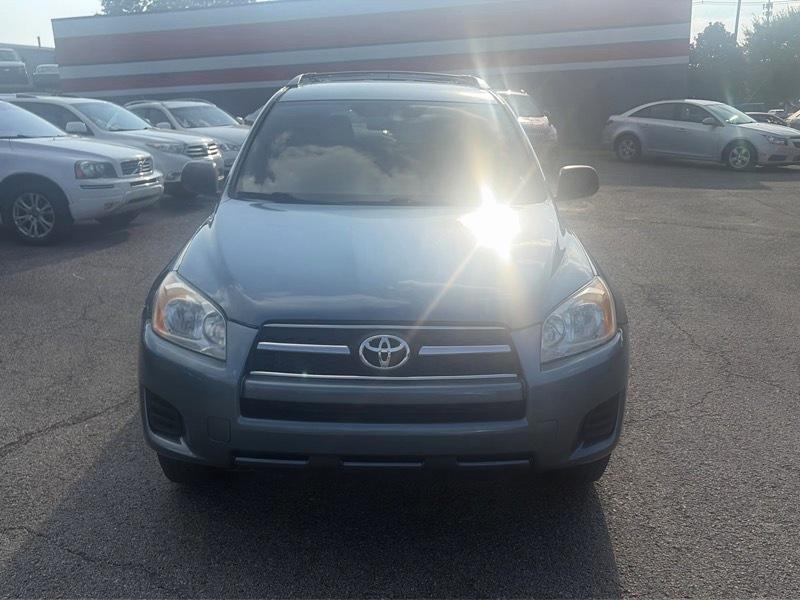 Toyota RAV4 Base I4 4WD 2012